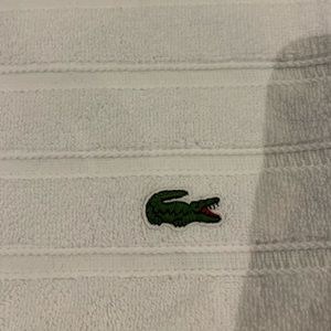Guest towel set white Lacoste towel set.